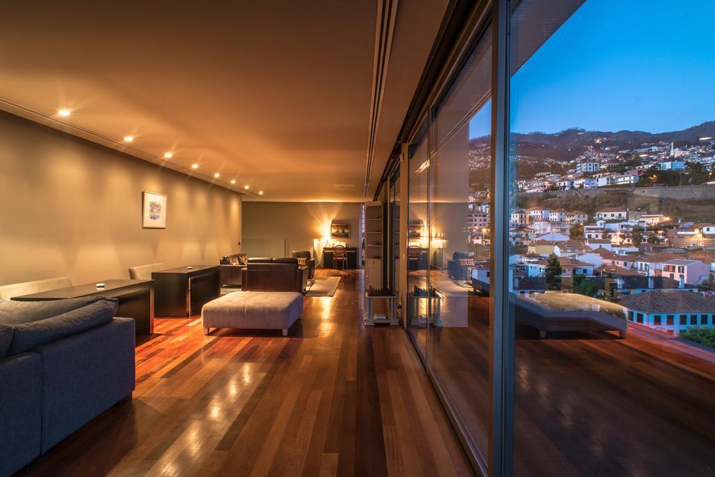 Arts In Penthouse Apartments Til Sol 푼샬 외부 사진