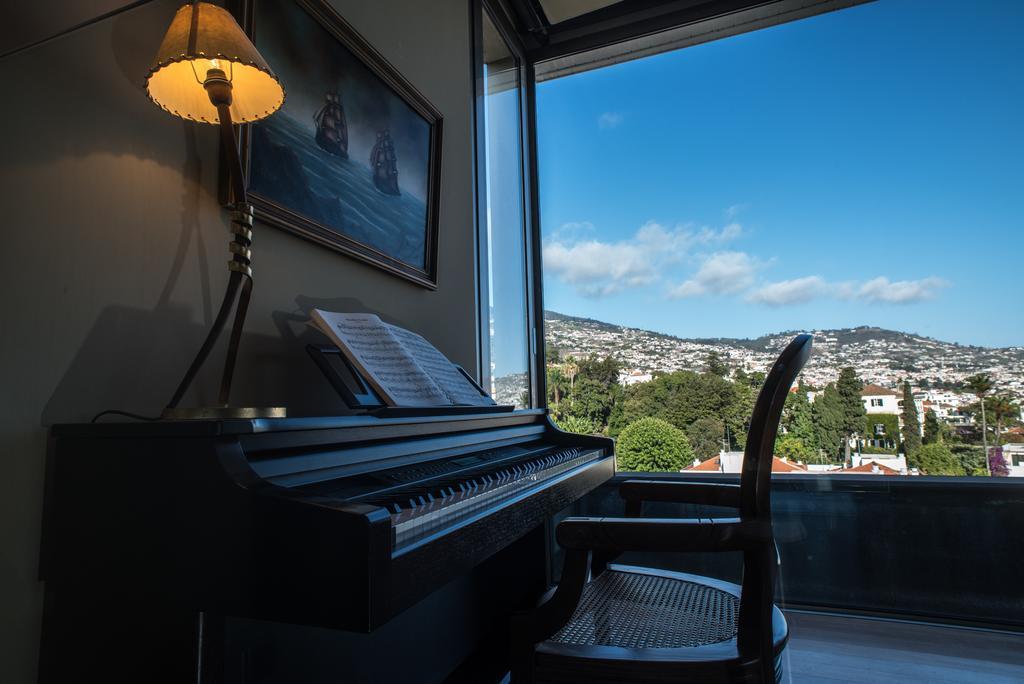 Arts In Penthouse Apartments Til Sol 푼샬 외부 사진